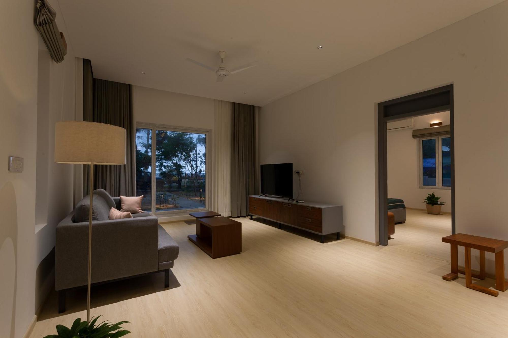 Ocean Whisper- Psst! Hidden Gem Villa Karuvapadna Luaran gambar
